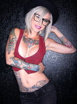 Kleio Valentien